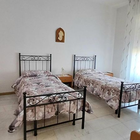 Savena House Hotel Bologna Bagian luar foto
