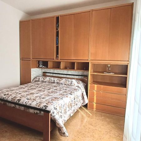 Savena House Hotel Bologna Bagian luar foto